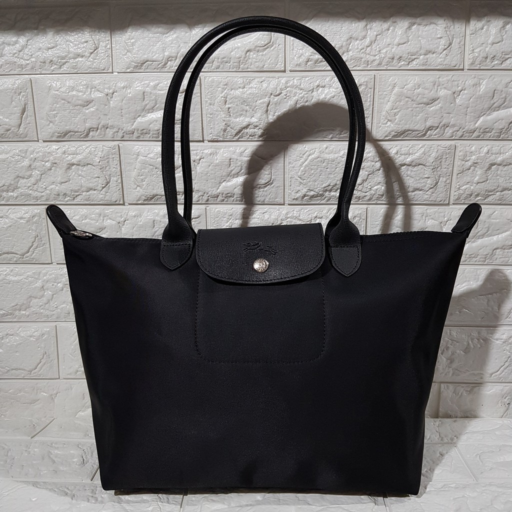 longchamp black medium long handle