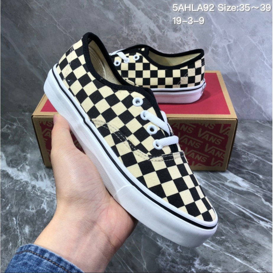 vans chess board shoes