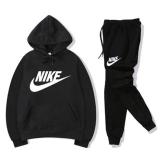 women's nike jogger set