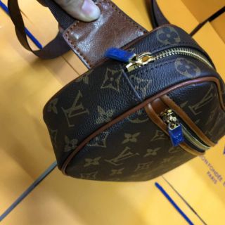 Louis Vuitton Carmin Epi Leather Alma BB Bag - Yoogi's Closet