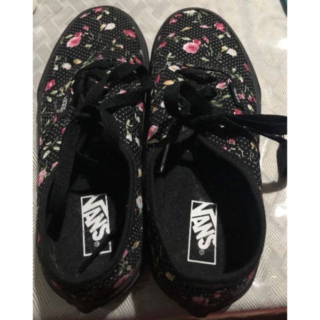 girls size 6 vans