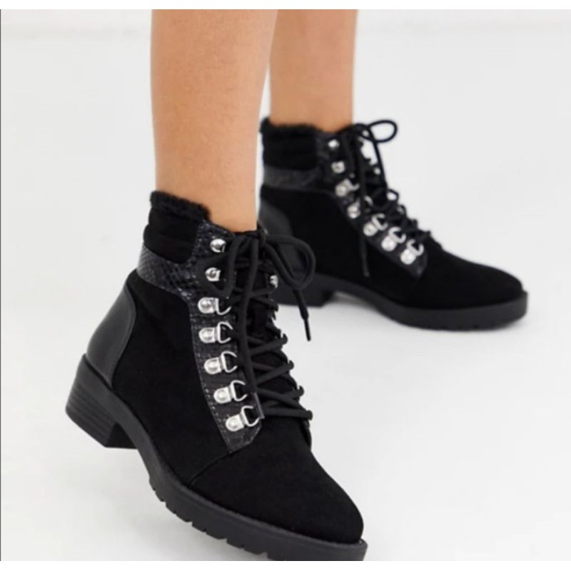 miss selfridge hiker ankle boot in black