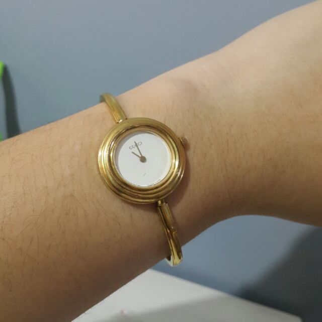 gucci gold watch price