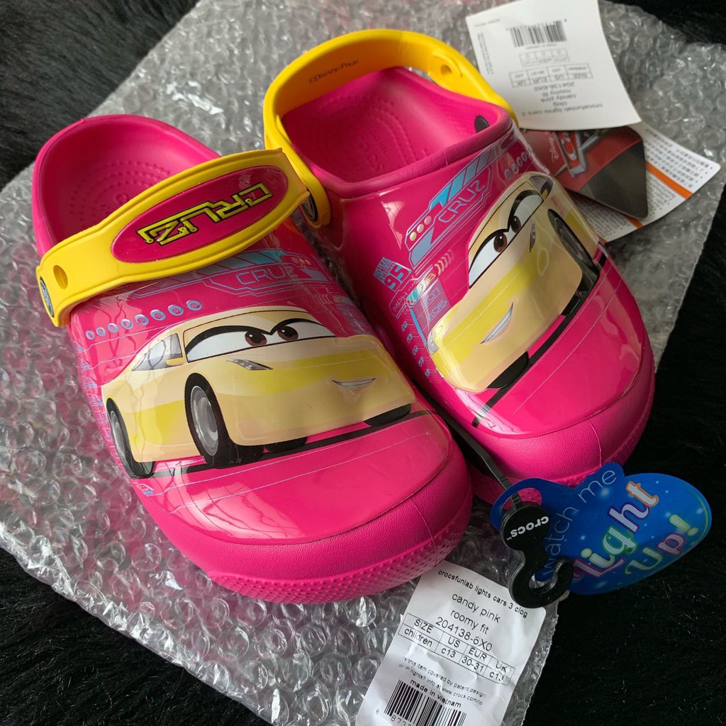 crocs cars 3