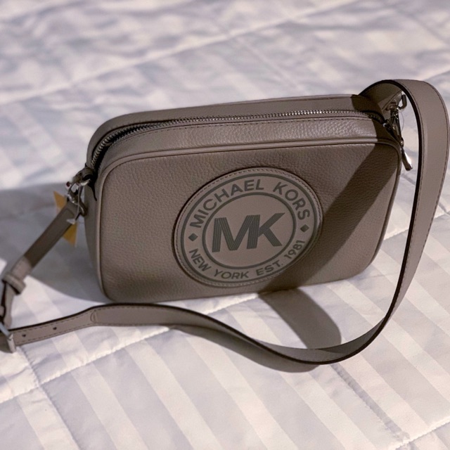 michael kors sport bag