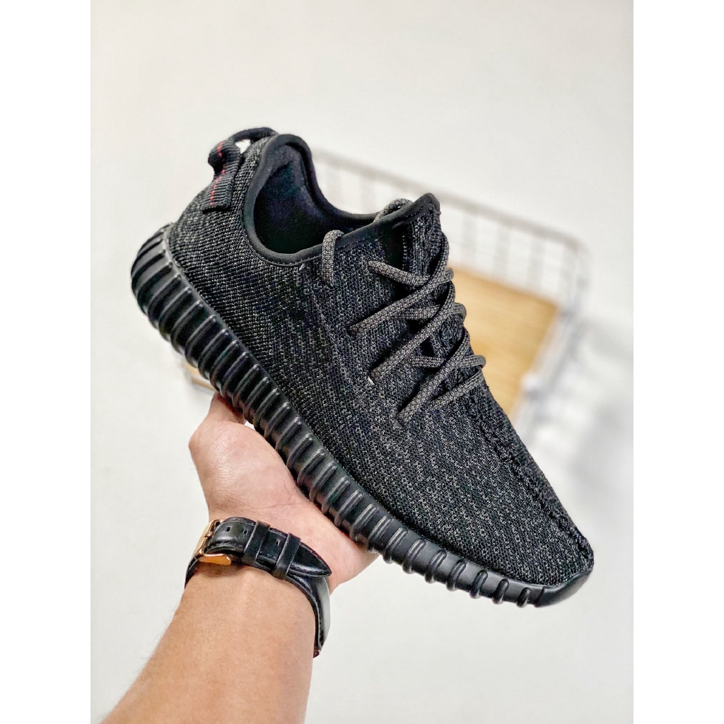 yeezys v1