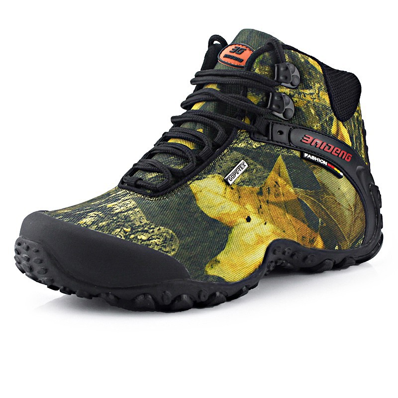 large size hiking boots