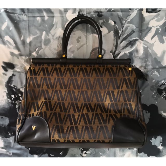 Valentino By Valentino Bag on Sale, 58% OFF | lagence.tv