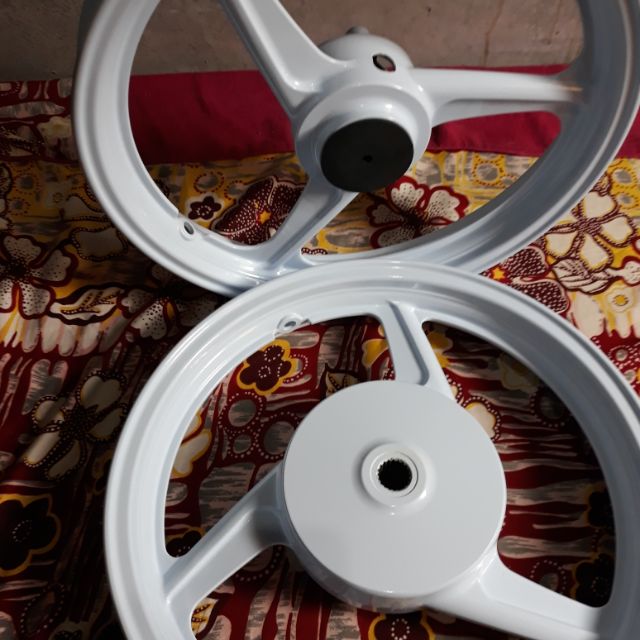 Enkie 3 spokes mags mio sporty soulty soul mio i 125 Enkie 3 spokes mags mio sporty soulty soul mio i 125