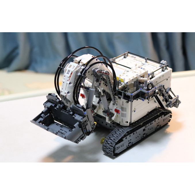 lego mining excavator