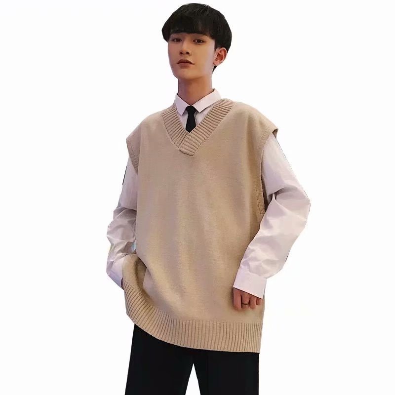 knitted vest