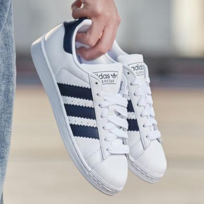 Jjyang】ADIDAS ORIGINALS SUPERSTAR White Blue Bold Line Shell Head Retro Men  and Women BD8069 | Shopee Philippines