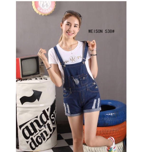 korean jumper shorts outfit