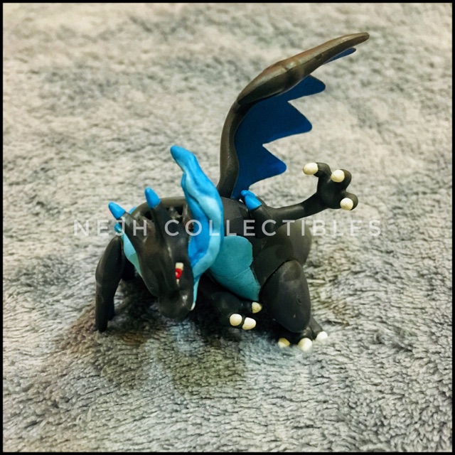 charizard x figure