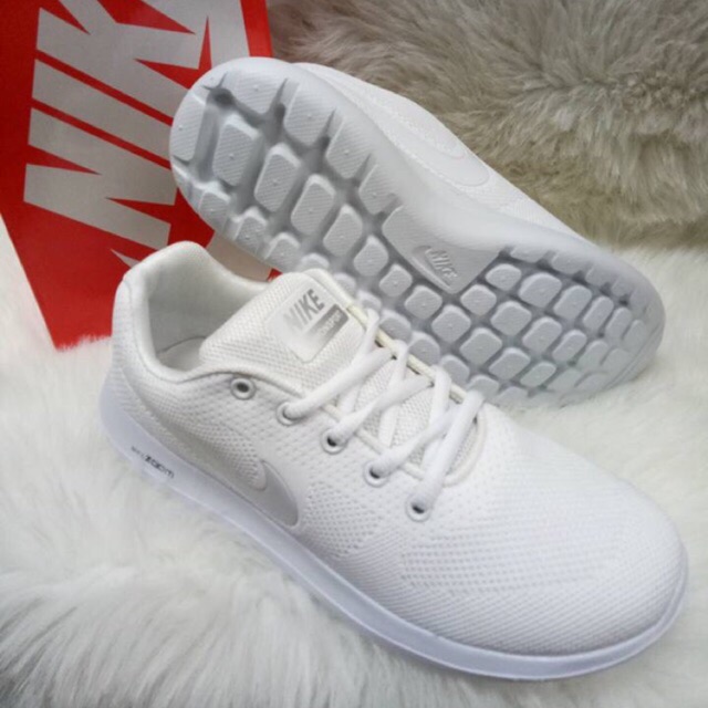 nike zoom women white