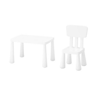 mammut children's table and chairs