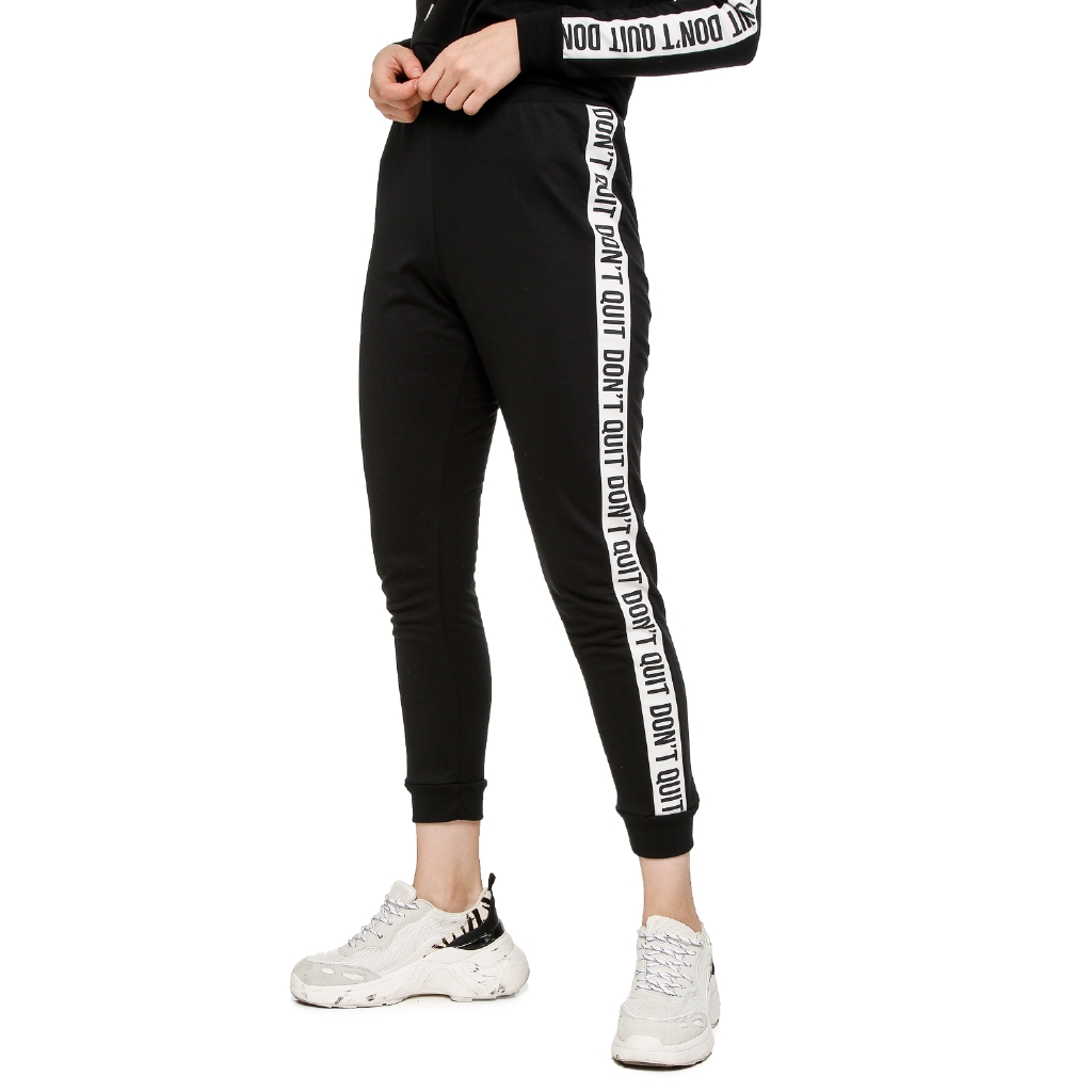 ladies black jogger pants