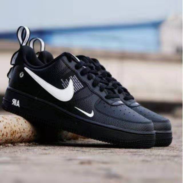 nike unisex shoes