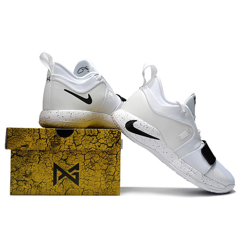 paul george 2.5 white and black