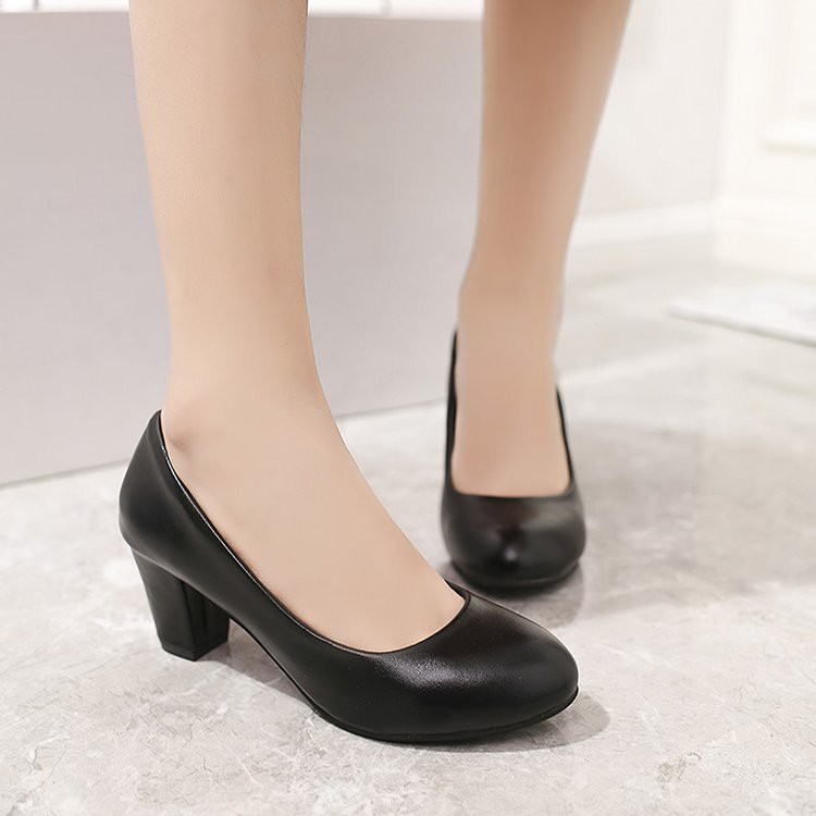 mid heel dress shoes
