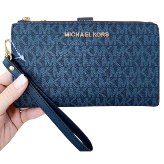 michael kors blue wristlet