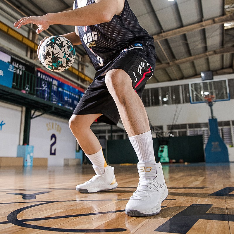 stephen curry shoes high cut