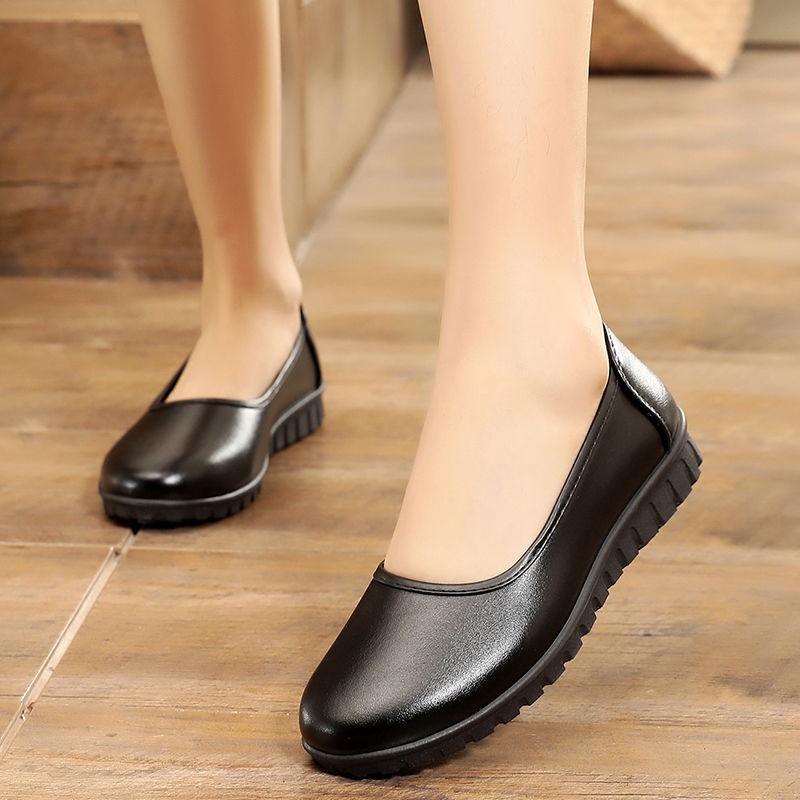black flat shoes for work