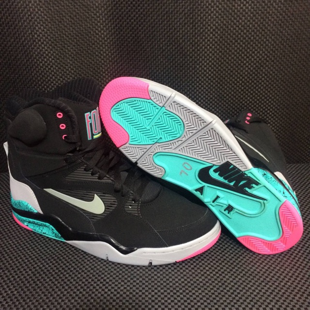 nike air command force size 12