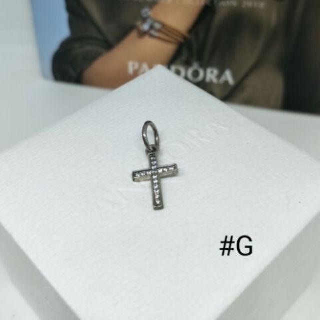 pandora cross