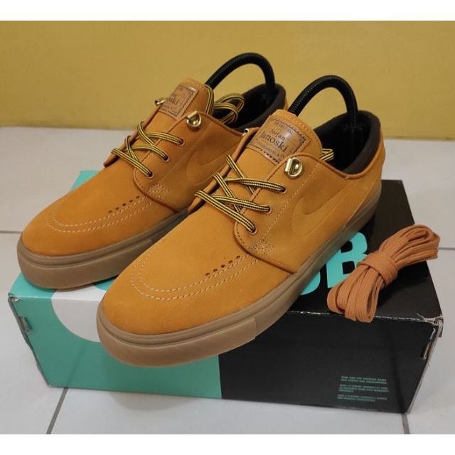 NIKE SB Stefan Janoski PRM Bronze/Bronze-Gun Light Brown | Shopee  Philippines