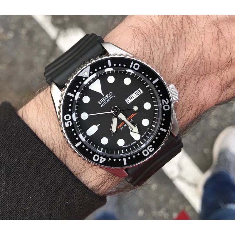 Seiko SKX007 Made in Japan SKX007J Divers Automatic Watch SKX007J1 | Shopee  Philippines