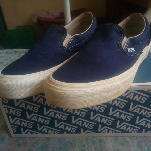 vans vault og slip on peacoat