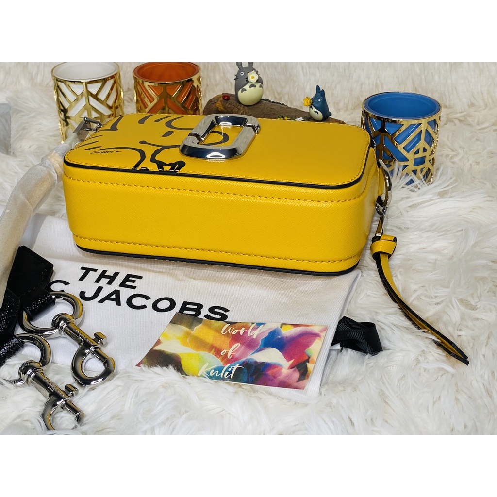 marc jacobs peanuts snapshot bag