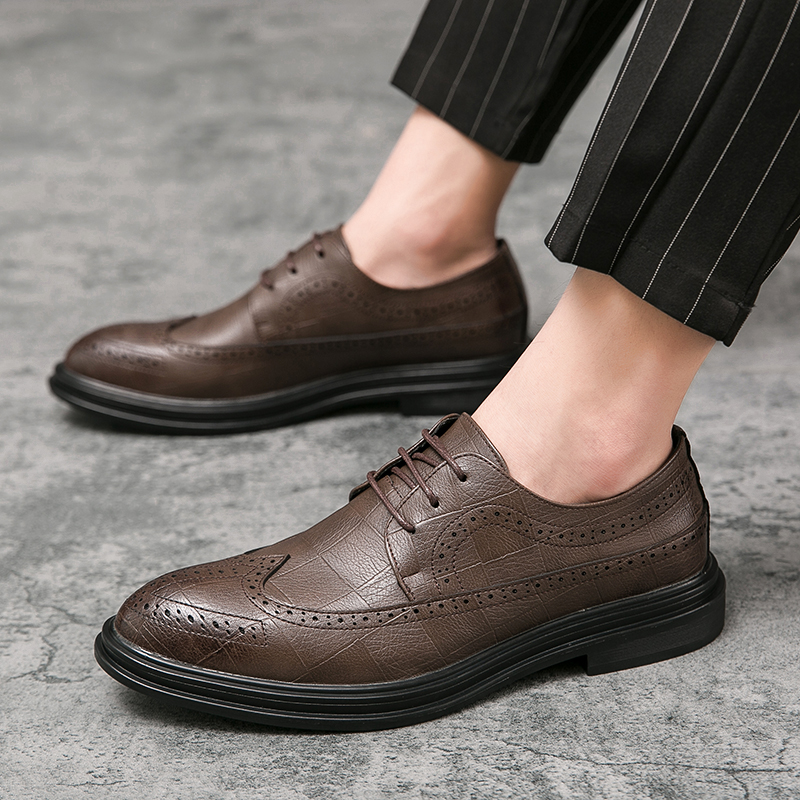 pointed toe brogues