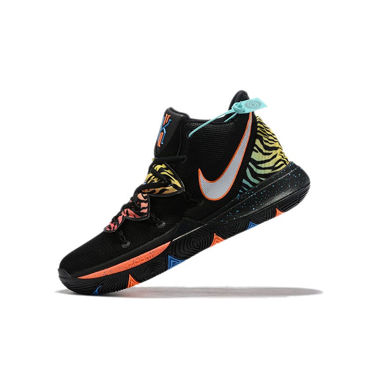 men's kyrie 5 black magic