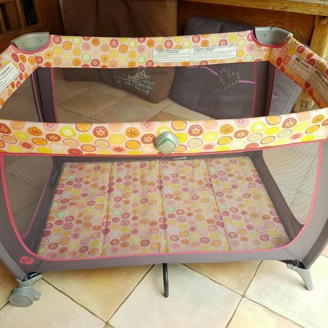 preloved baby crib