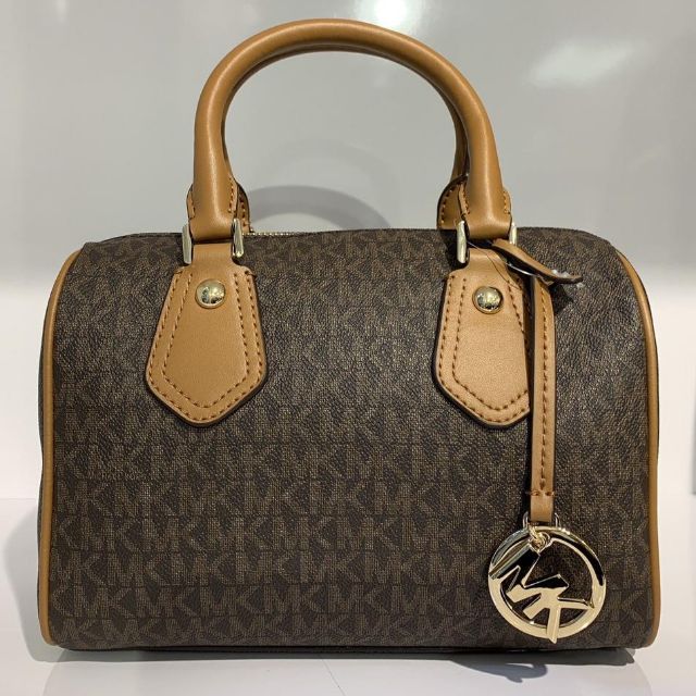 michael kors aria small