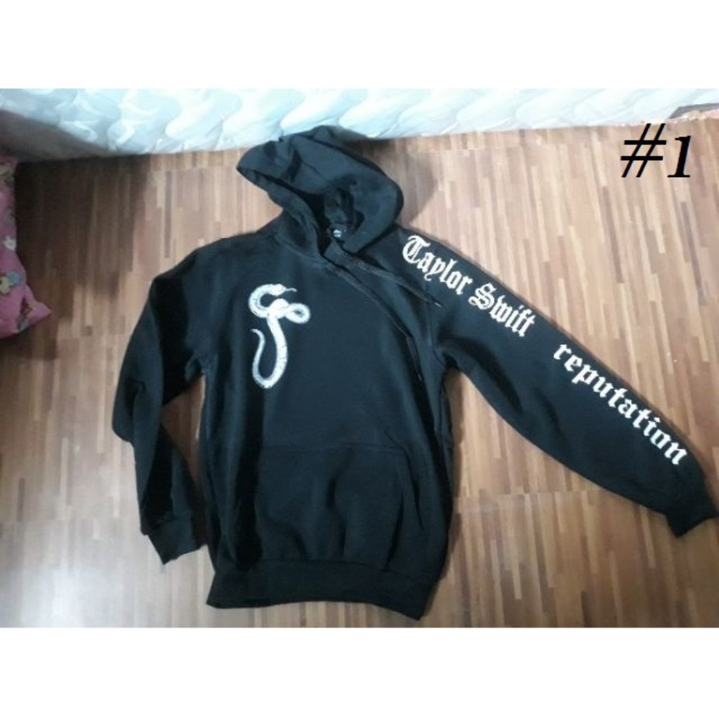 taylor swift snake hoodie