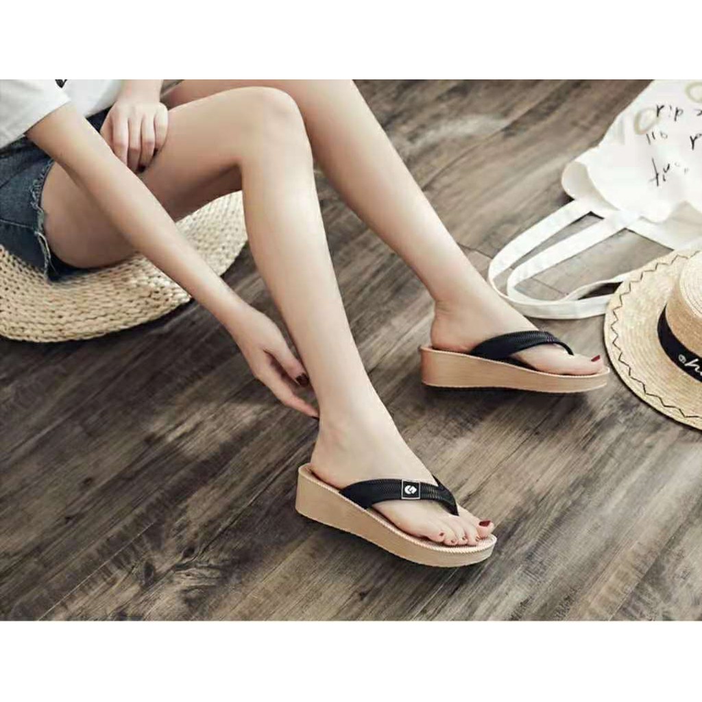 stylish slipper sandal