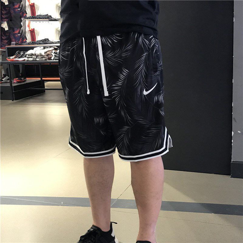 nike shorts with inner tights