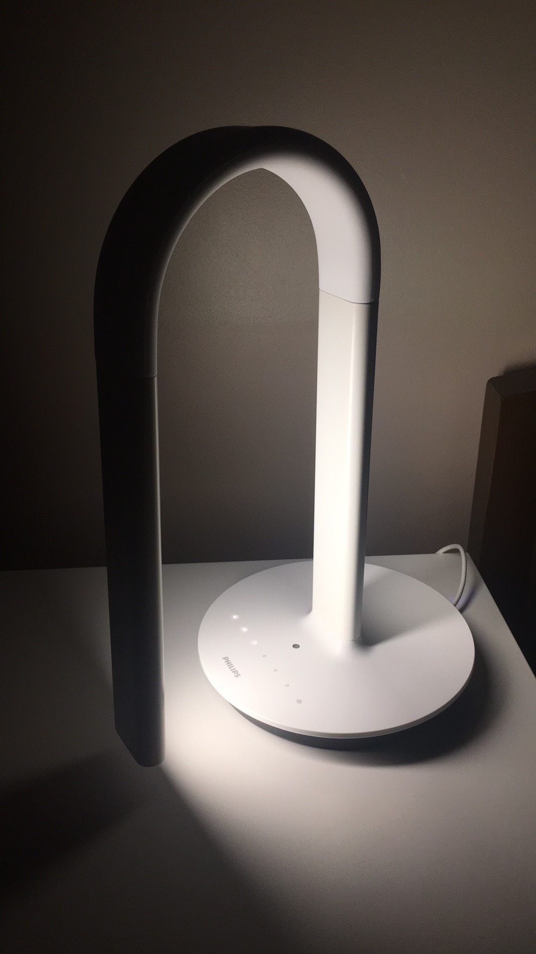 mi philips eyecare smart lamp 2