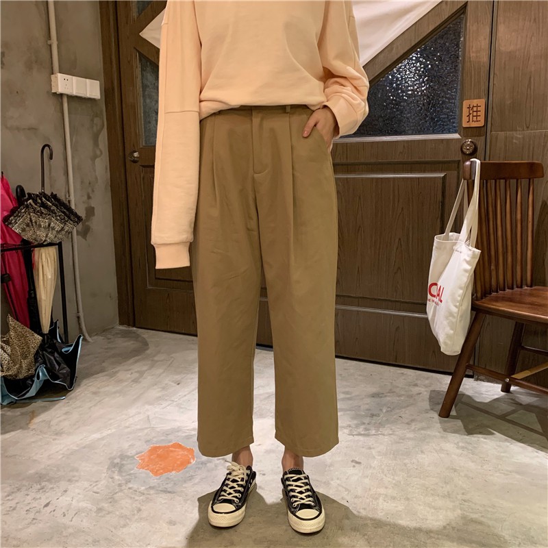 tapered baggy pants