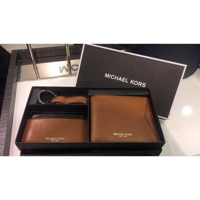 michael kors card wallet mens