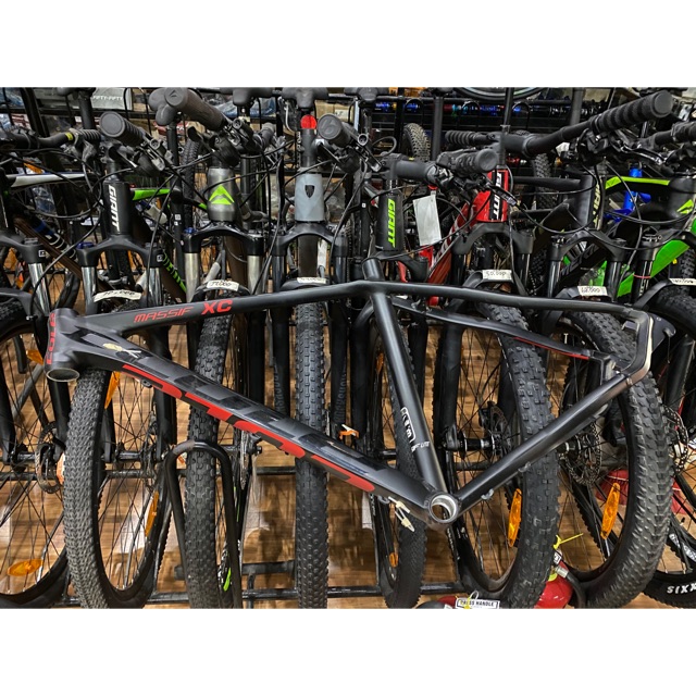 cole massif xc frame