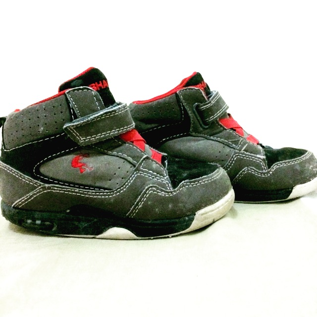 old shaq shoes
