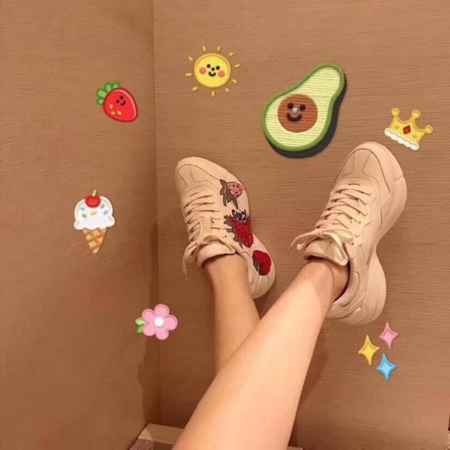 gucci strawberry rhyton