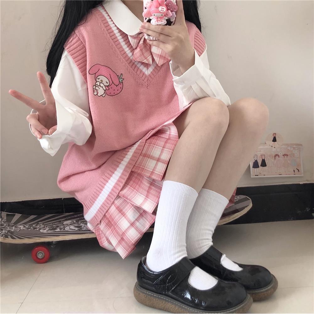 Kawaii School Students Women JK Uniform Sleeveless V-neck Vest Knitwear Sweater Kawaii School Students Women JK Uniform Sleeveless V-neck Vest Knitwear Sweater
