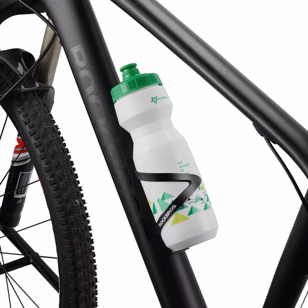 ultralight bottle cage