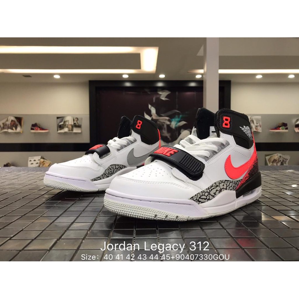 basketball shoes discount