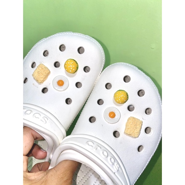 Crocs highquality jibbitz egg, burger, & ramyun (per PIECE) | Shopee ...